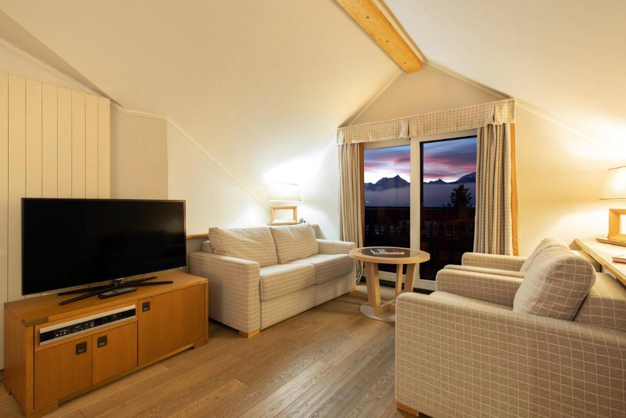 Hotel Royal Crans-Montana Exterior photo