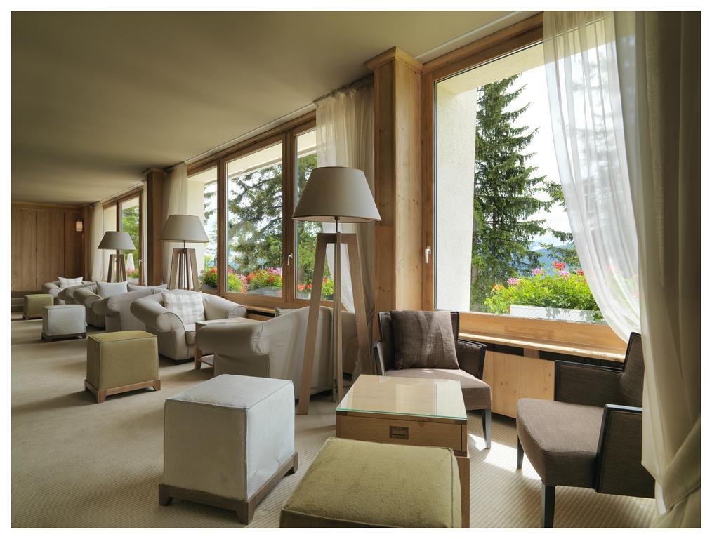 Hotel Royal Crans-Montana Exterior photo