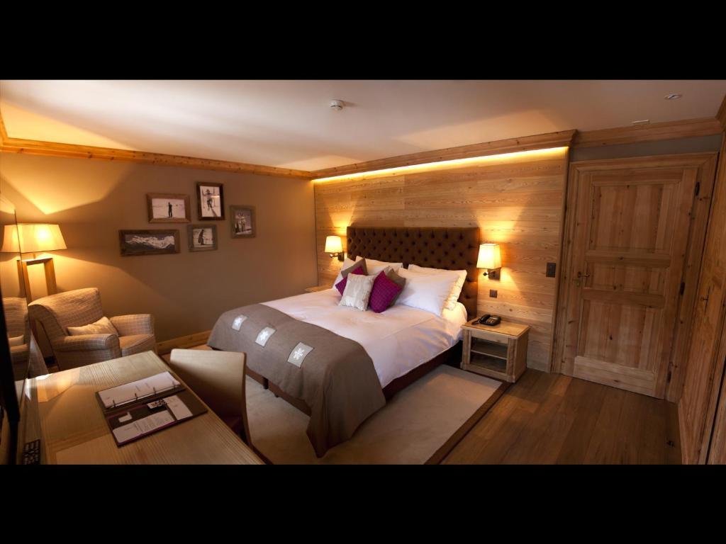 Hotel Royal Crans-Montana Room photo